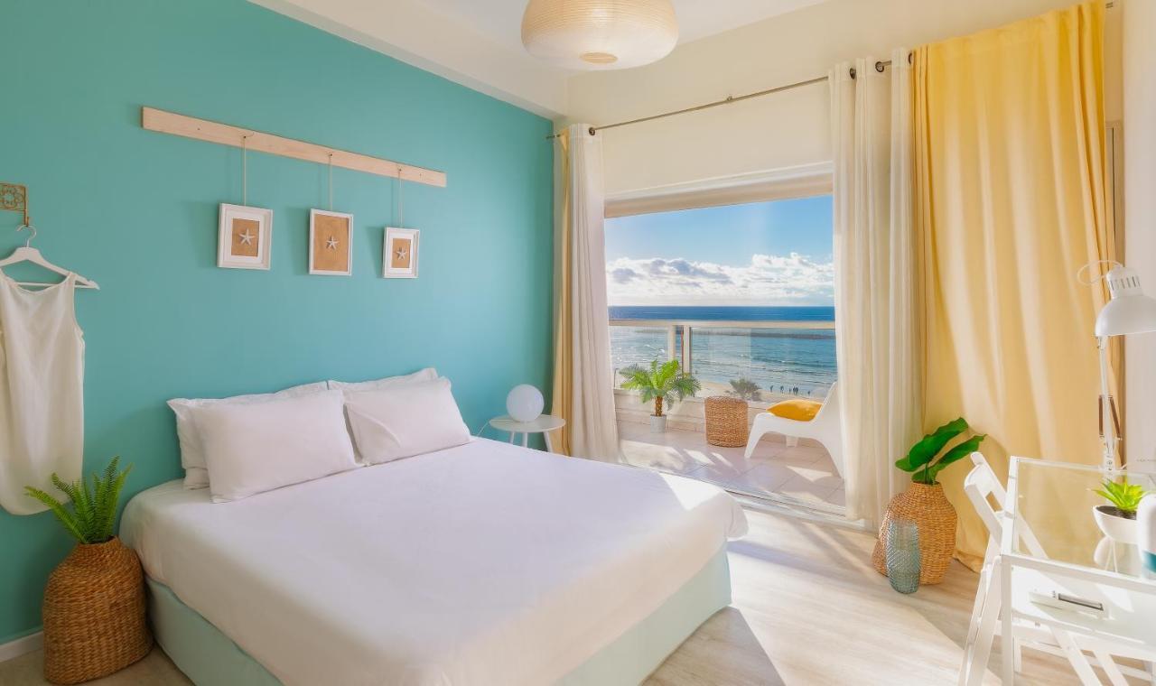 4 Bedroom Apartment On The Beach 特拉维夫 外观 照片